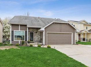 232 24th St, West Des Moines, IA 50265