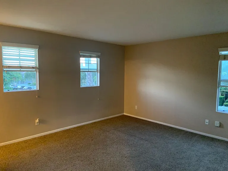 1331 Santa Elisabeth Ave — Photo 16