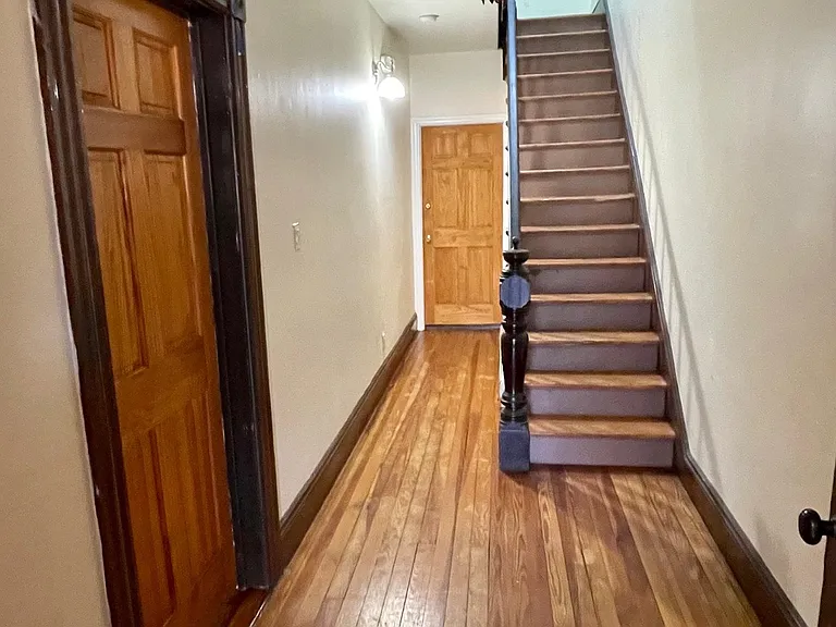 27 Hopkins Ave #1 — Photo 2