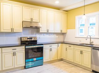 16 Moreland St #1, Somerville, MA 02145