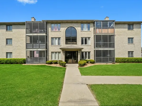 5017 139th Pl APT 712, Crestwood, IL 60418