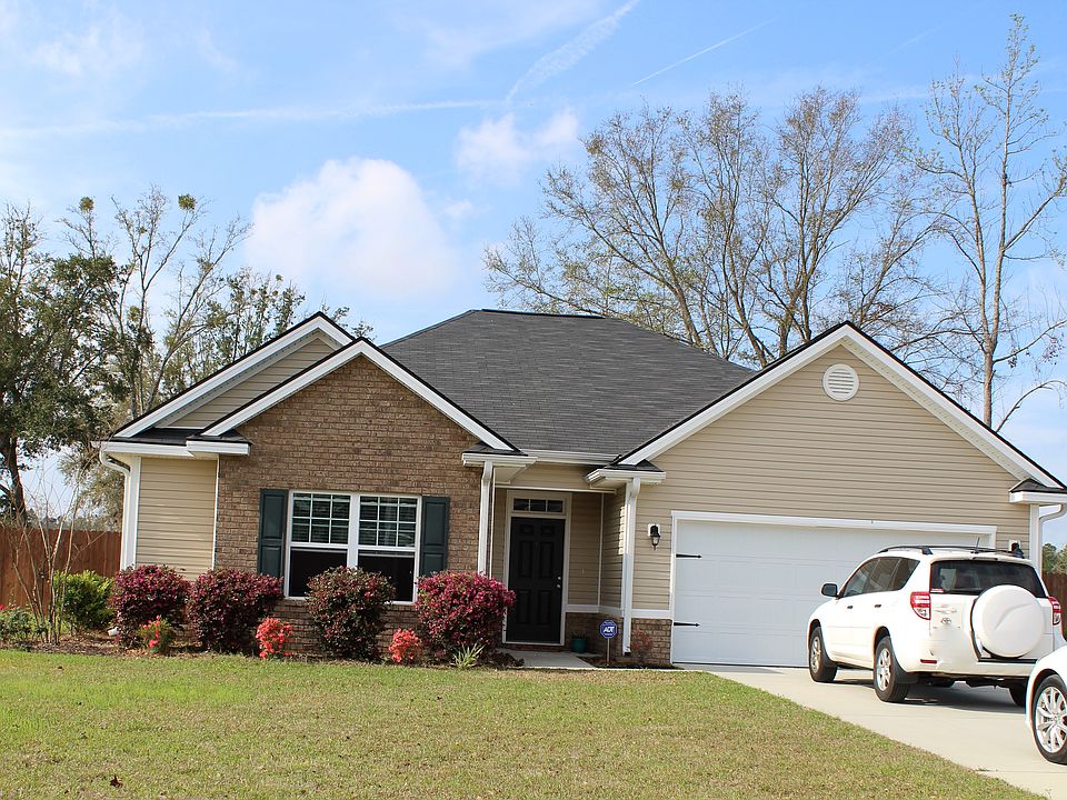 1st image of 23 Fury Ln NE