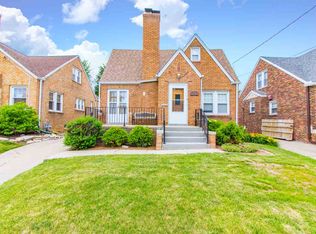 513 W Lawndale Ave, Peoria, IL 61604