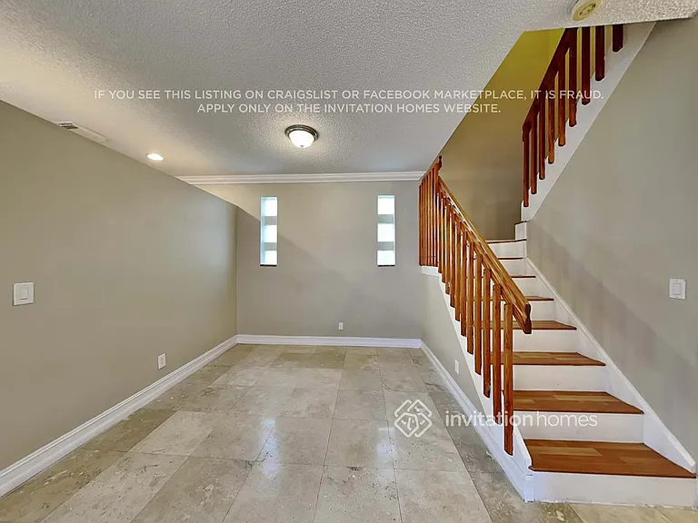 18430 NW 21st St — Photo 10