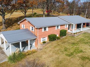 280 Falcon Cir, Afton, TN 37616