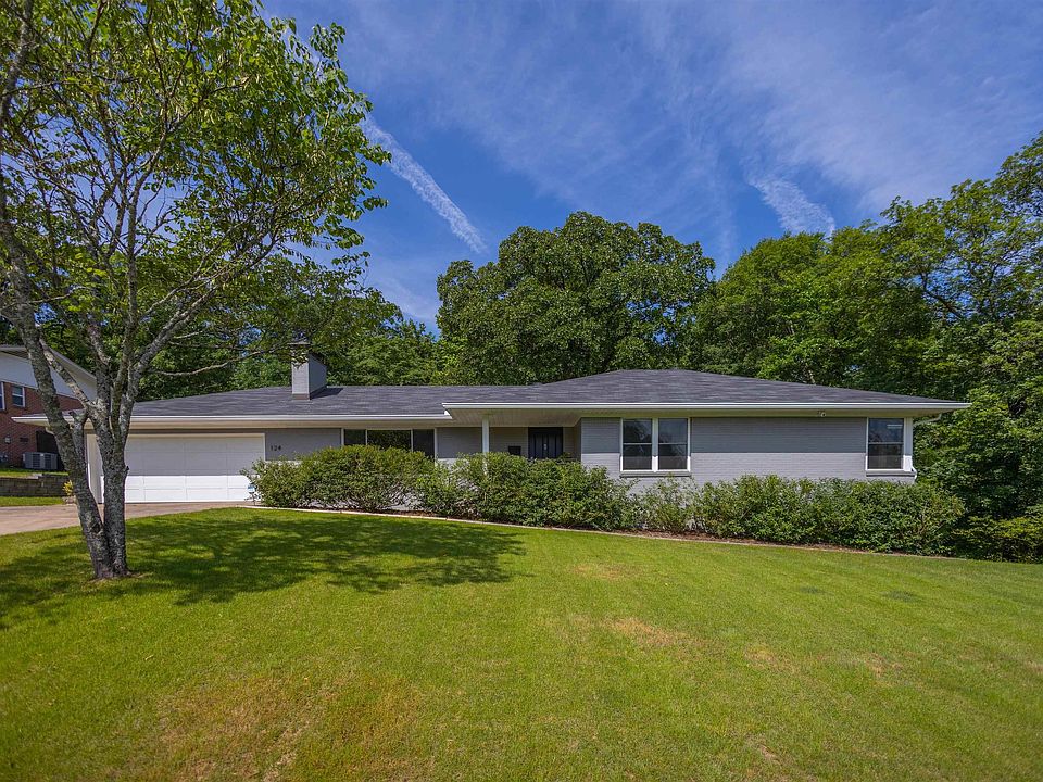1st image of 124 Kingsrow Dr