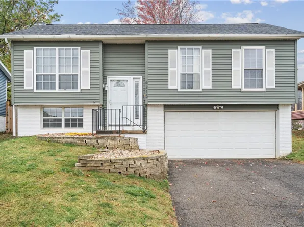 6215 Underwood Ave SW, Cedar Rapids, IA 52404