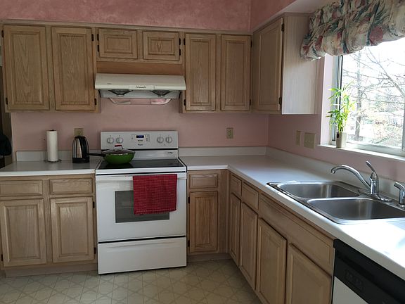 2nd image of 5715 Kiplingwood Dr