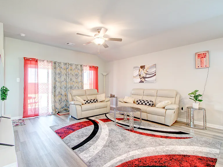 727 Williams Way — Photo 12