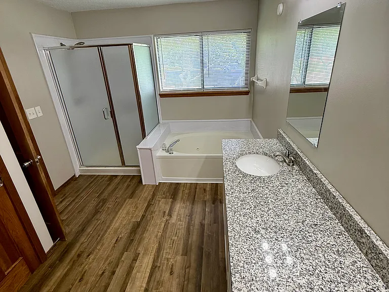 393 Misty Valley Dr — Photo 13
