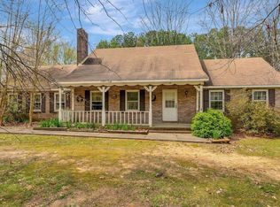 271 Dry Creek Cove Rd, Laceys Spring, AL 35754