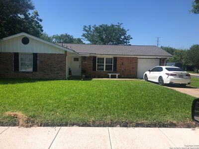 5002 Village Path, San Antonio, TX, 78218
