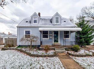 624 E Milton Ave, Hazel Park, MI