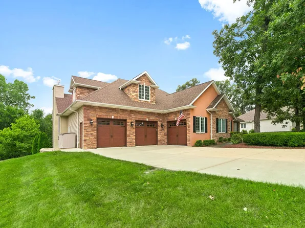 12648 W 101st Ave, Saint John, IN 46373
