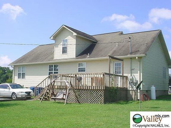 3rd image of 624 Braswell St