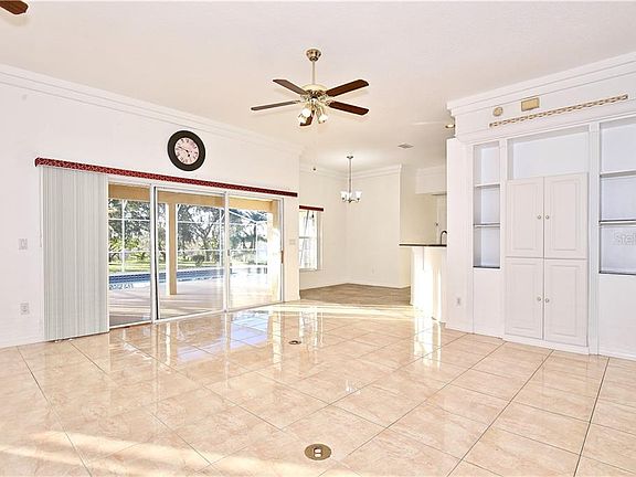 3rd image of 2217 Jessica Ln
