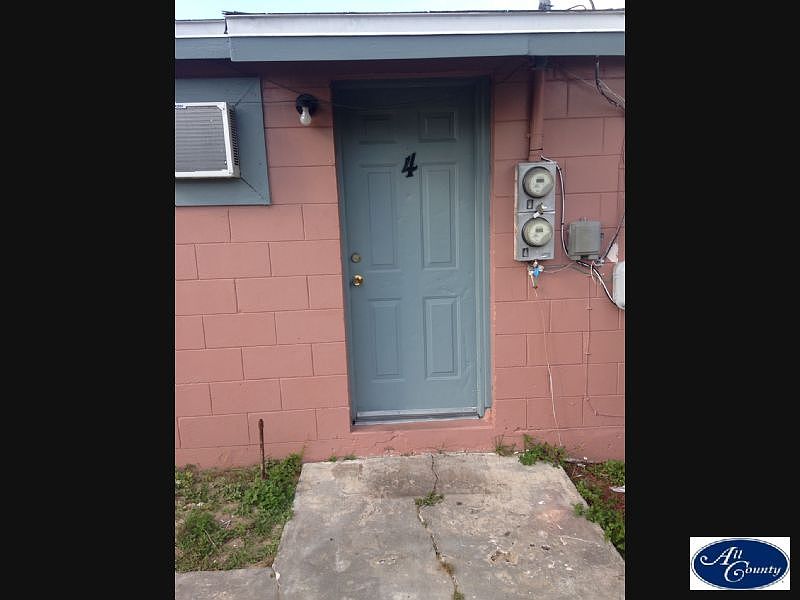 2nd image of 2442 Mammoth Grove Rd APT 4