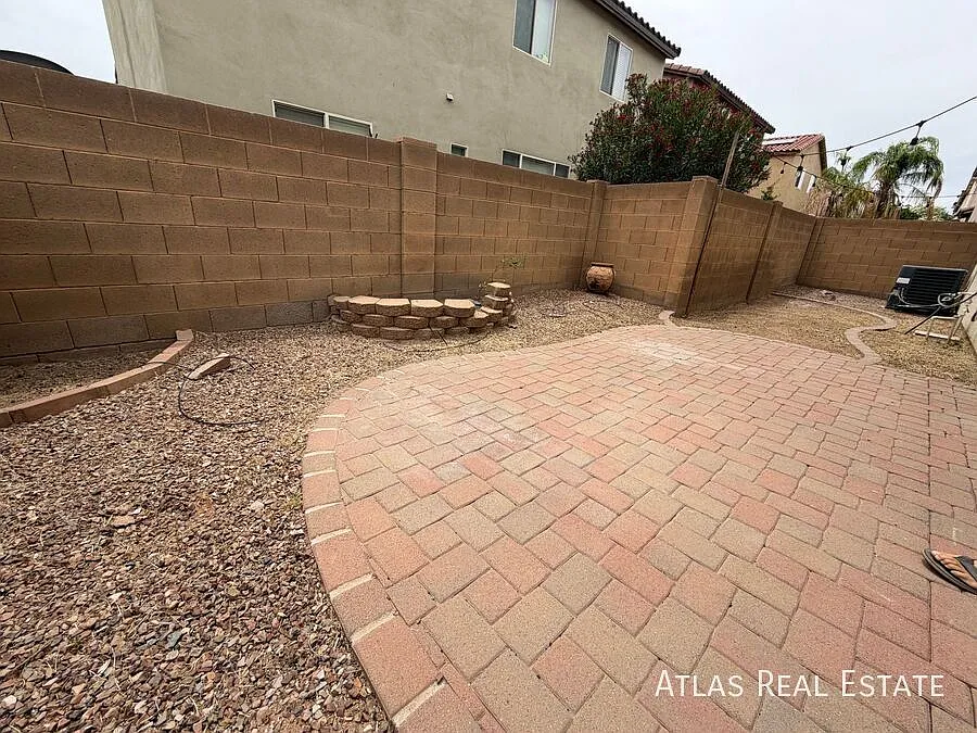 Gorgeous 2 story home in Sahuarita — Photo 4