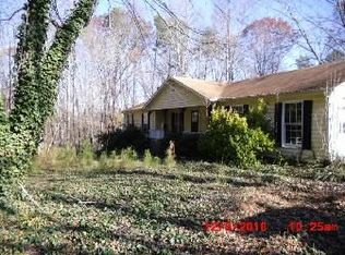 2735 Pilgrim Mill Rd, Cumming, GA 30041