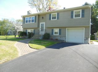 1610 Doris St, Wall Township, NJ 07753