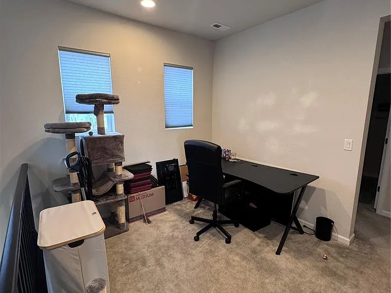 135 Silver Rock Trl — Photo 13