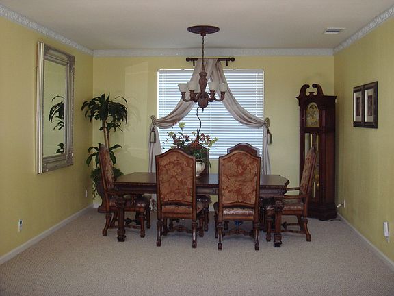 Formal Dinning Room