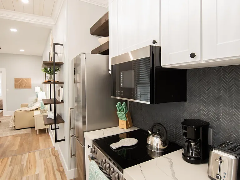 1309 Whitehead St #4 — Photo 9
