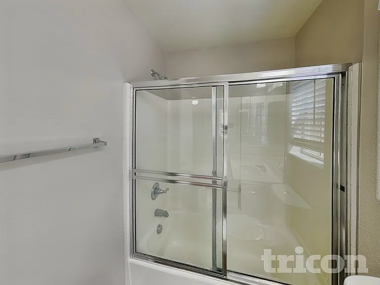 8921 Paula Jean Ave — Photo 15
