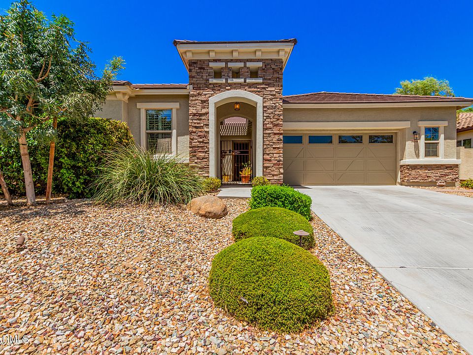 1st image of 18648 W CINNABAR Avenue