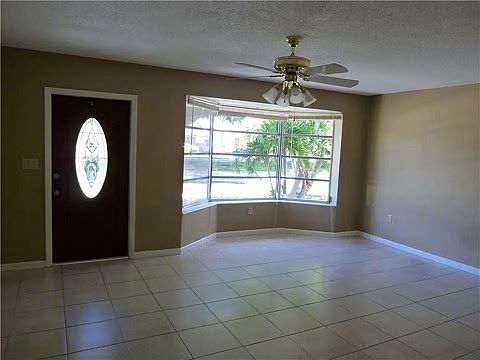 4th image of 4711 W Park Rd