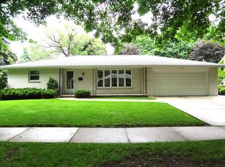 1300 Oregon St, Green Bay, WI 54303