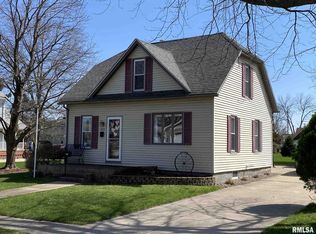 402 E Palace Row, Geneseo, IL 61254