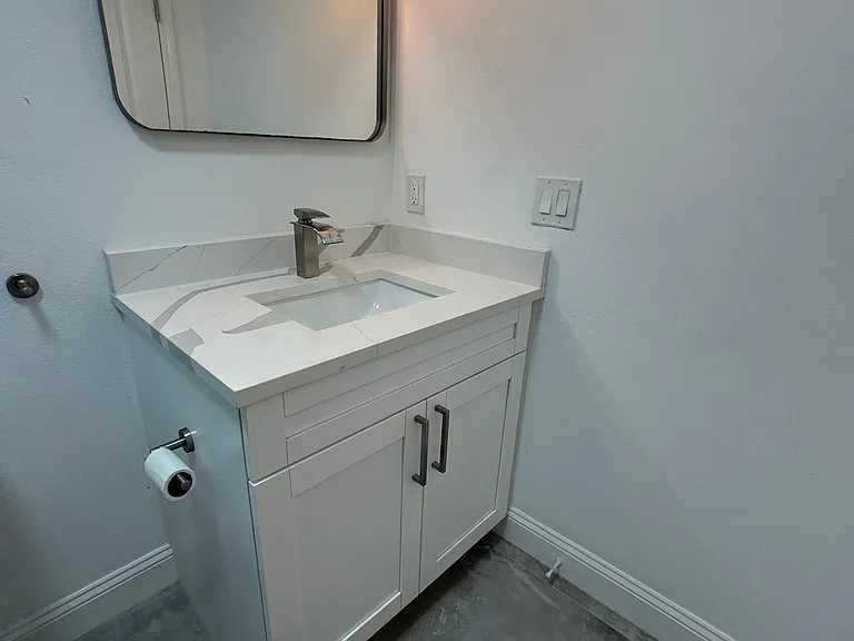 636 Lake Palms Dr #B — Photo 20