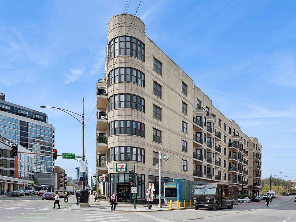 1st image of 520 N Halsted St APT 608