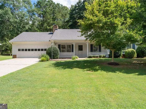 334 Bridgewood Dr SE, Conyers, GA 30094