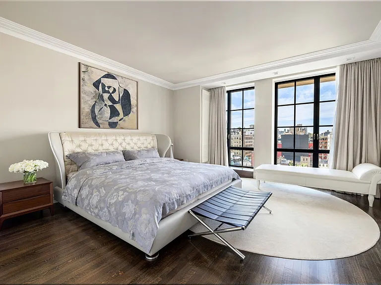985 Park Ave #12/13 — Photo 10