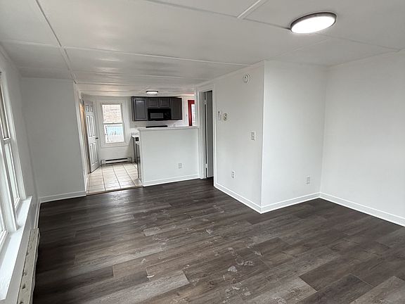 2nd image of 103 E Driscoll Dr APT 7