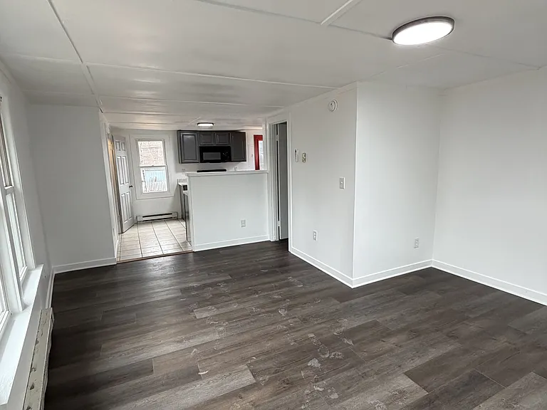 103 E Driscoll Dr #7 — Photo 2