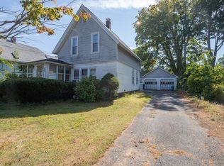 26 High St, East Longmeadow, MA 01028