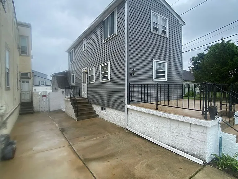 500 Front St — Photo 5
