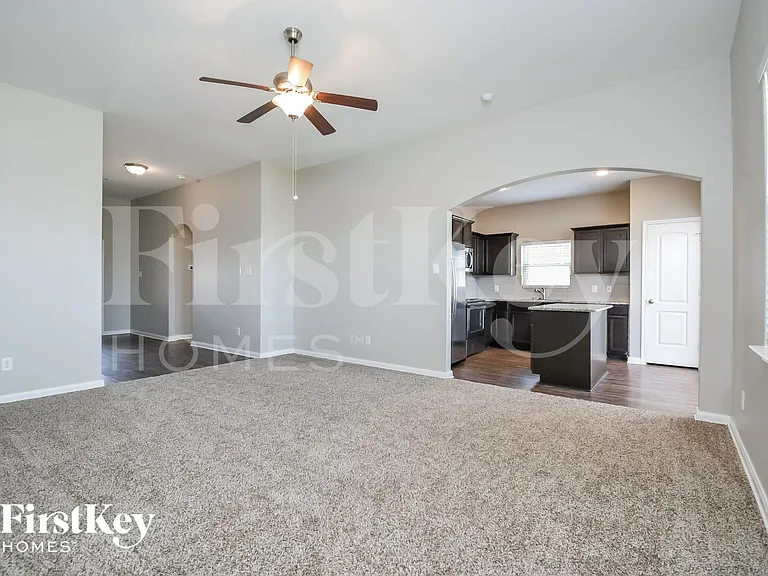 1536 Millennium Dr — Photo 4