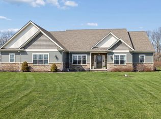 15919 Burr Oak Rd, Plano, IL 60545