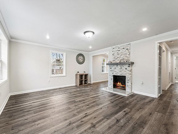5th image of 1600 Cherry St