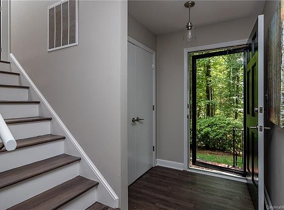 2nd image of 7222 Applecross Ln