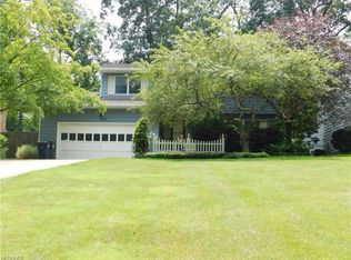 2184 Thurmont Rd, Akron, OH 44313