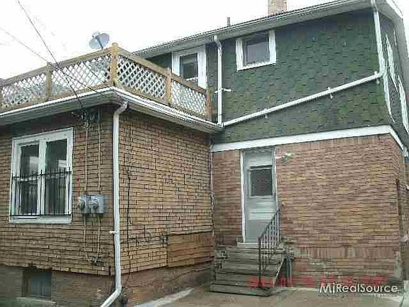 3rd image of 4691 Somerset Ave