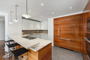 425 East 63rd Street