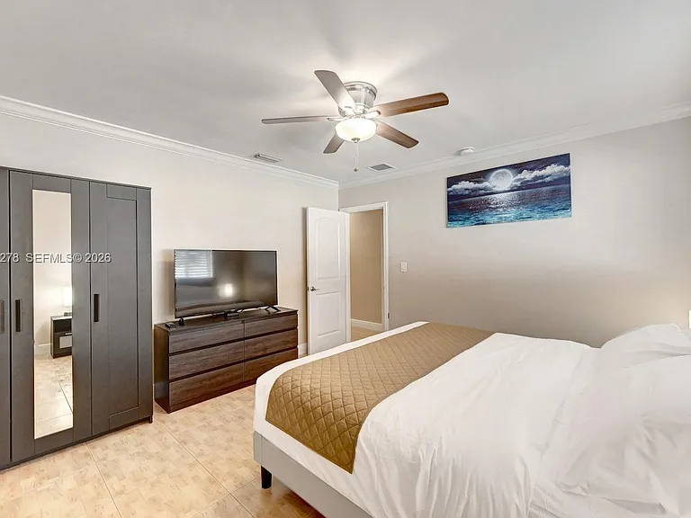 825 Harrison St — Photo 25