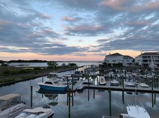 5410 Pond Dr, Wilmington, NC 28409