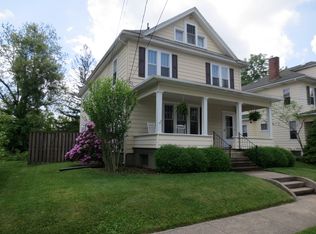 43 Sunnyside Dr, Athens, OH 45701
